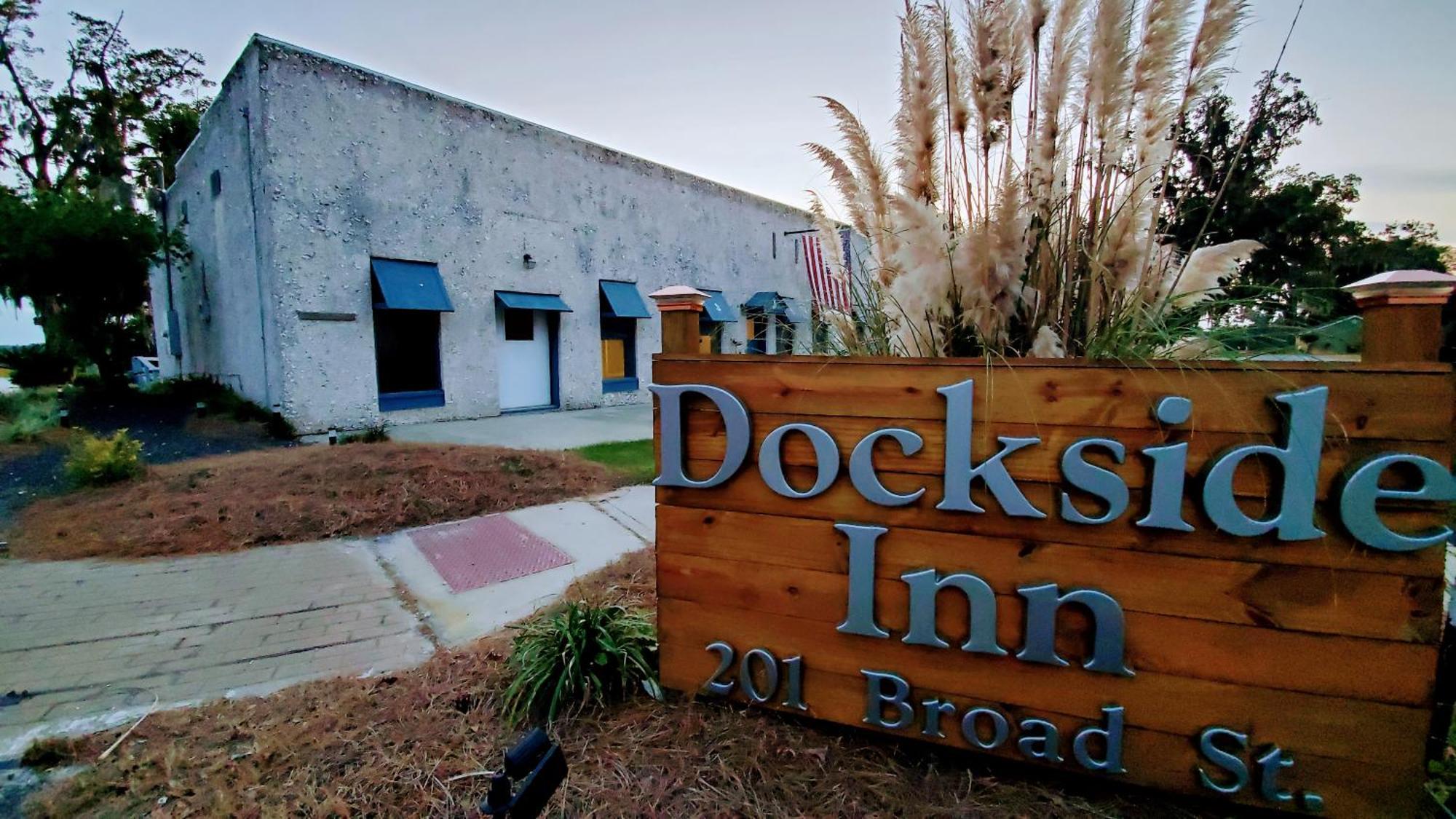 Darien Dockside Inn ภายนอก รูปภาพ